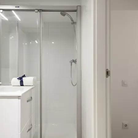 Apartament Habitat Adn