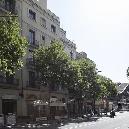 Habitat Adn Apartmán Barcelona